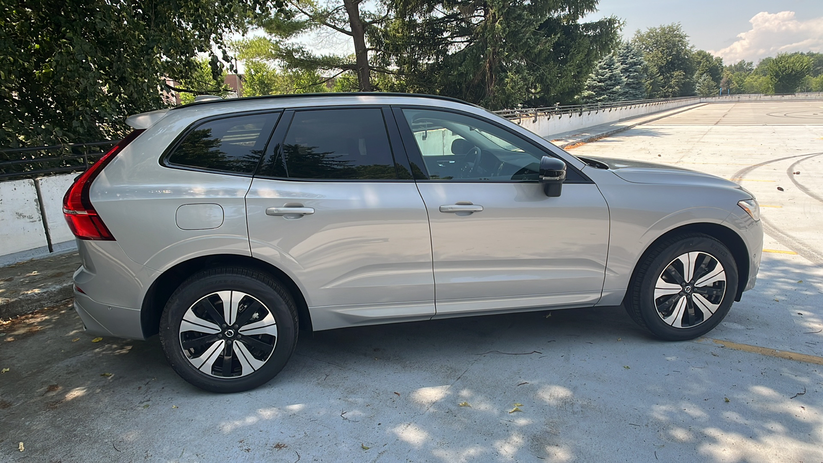 2025 Volvo XC60 Plug-In Hybrid T8 Plus 7