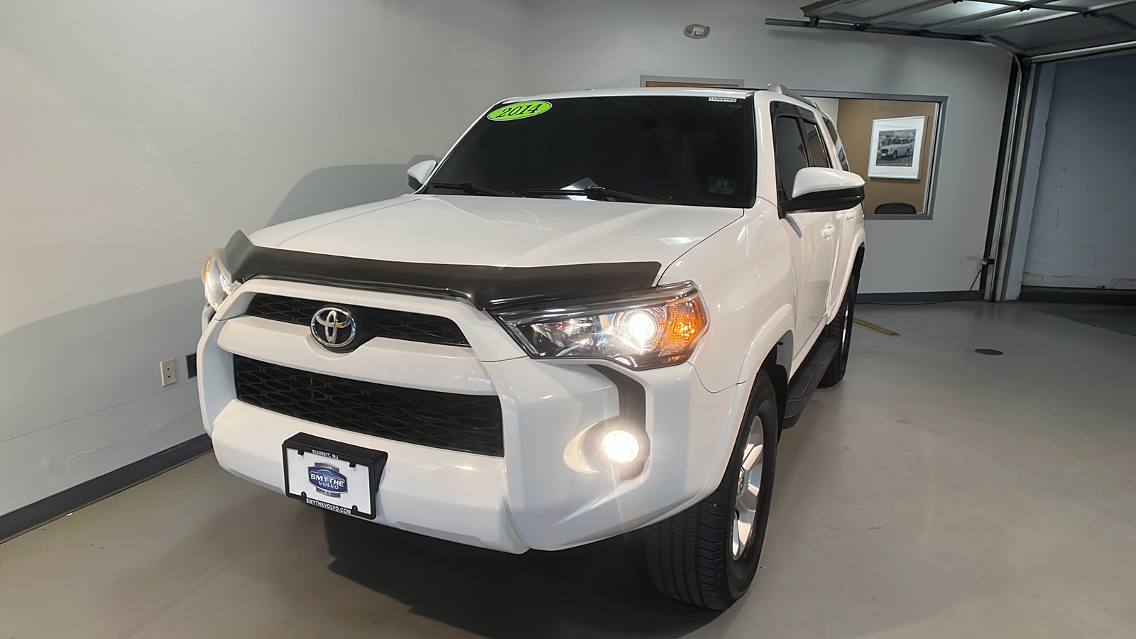 2014 Toyota 4Runner SR5 1