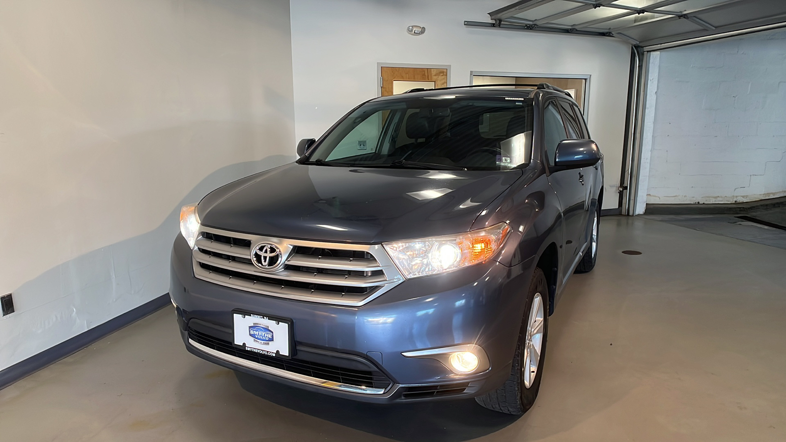 2013 Toyota Highlander Base Plus V6 1