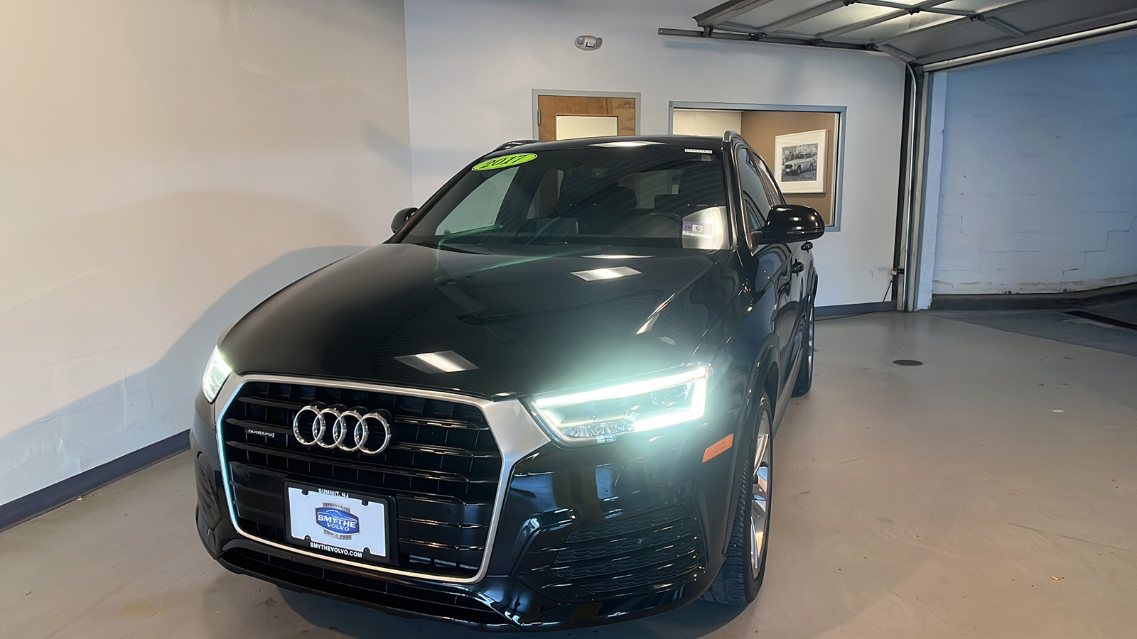 2017 Audi Q3 2.0T Prestige 1