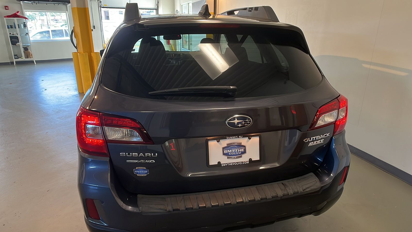 2016 Subaru Outback 2.5i 4