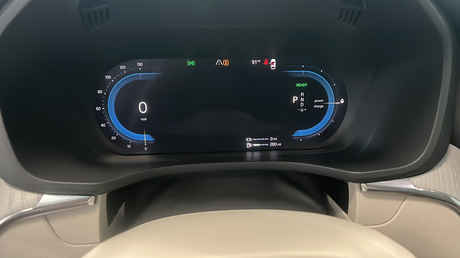 2024 Volvo XC60 Recharge Plug-In Hybrid T8 Plus Dark Theme 18