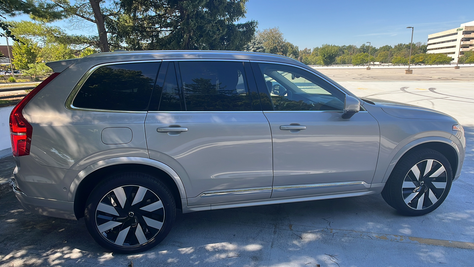 2025 Volvo XC90 Plug-In Hybrid T8 Plus 7