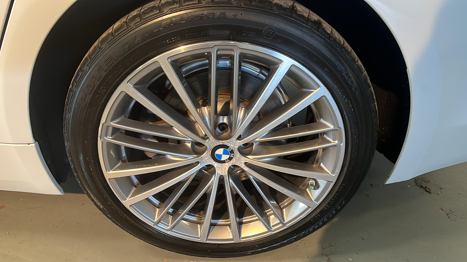 2018 BMW 5 Series 530i 3