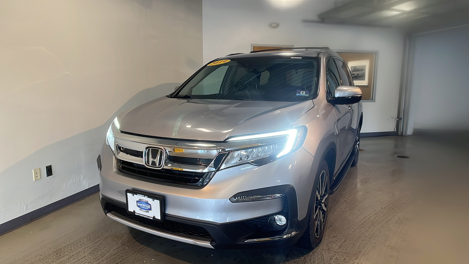 2019 Honda Pilot Touring 1