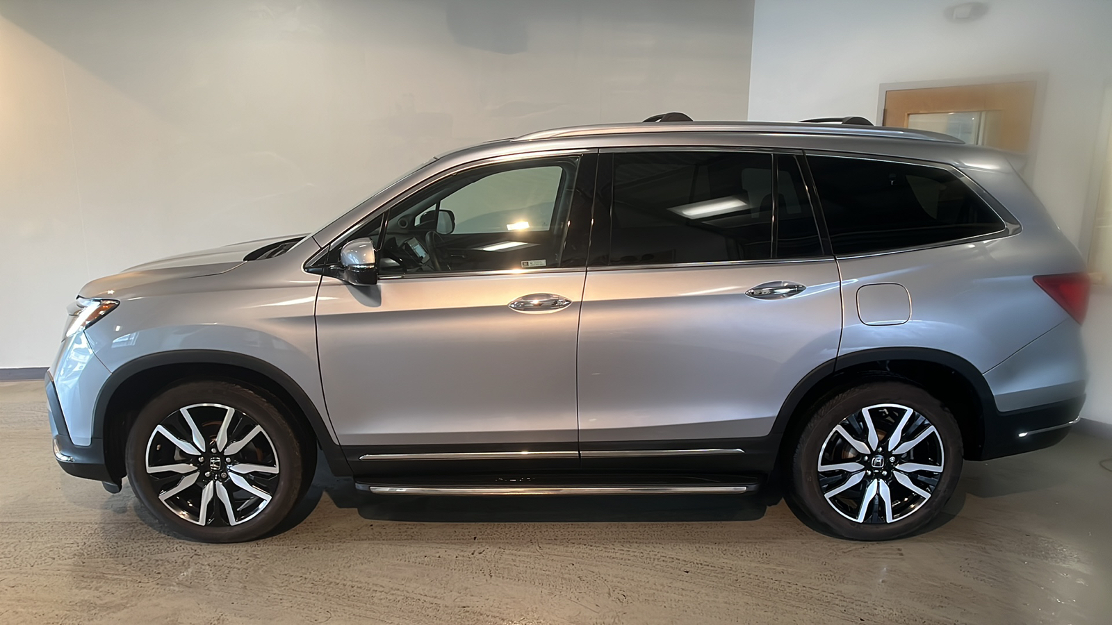 2019 Honda Pilot Touring 2