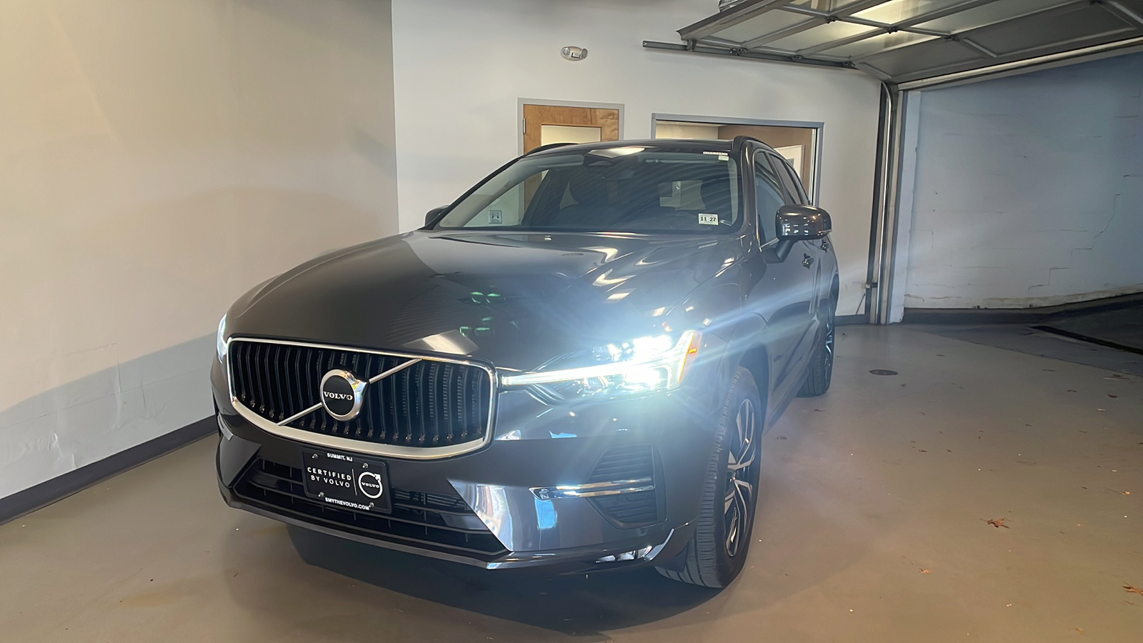 2023 Volvo XC60 B5 Core 1