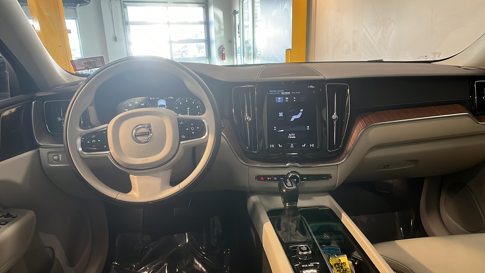 2019 Volvo XC60 T5 Inscription 10