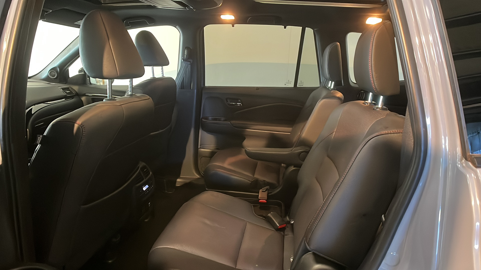 2022 Honda Pilot Black Edition 9