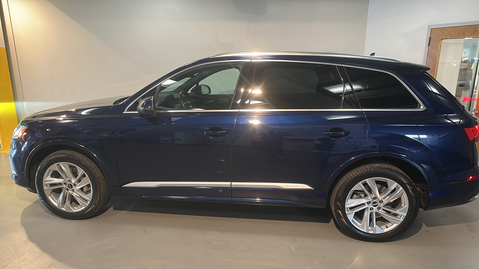 2021 Audi Q7 45 Premium Plus 2