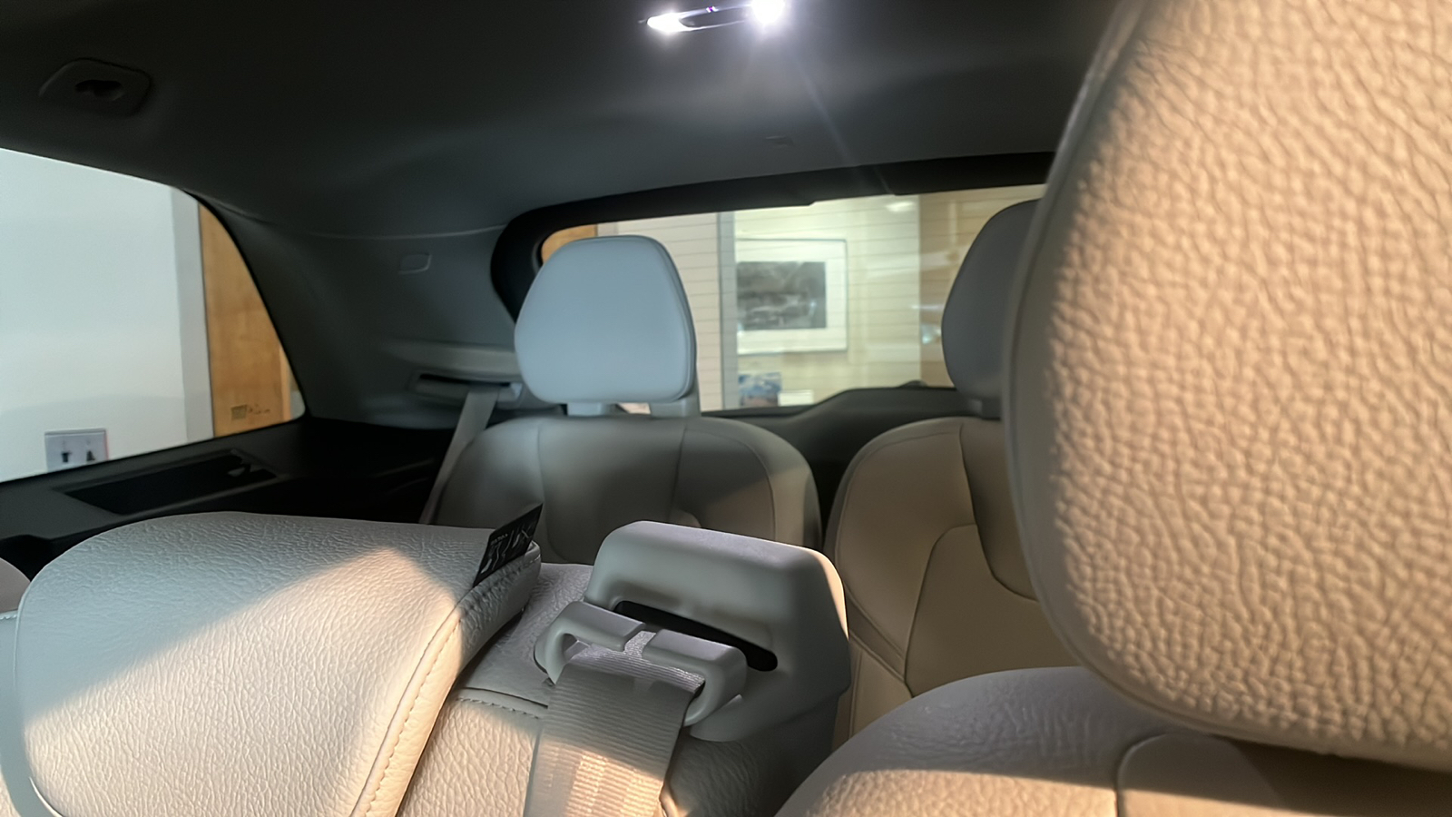 2022 Volvo XC90 Recharge Plug-In Hybrid T8 Inscription Expression Extended Range 7P 10