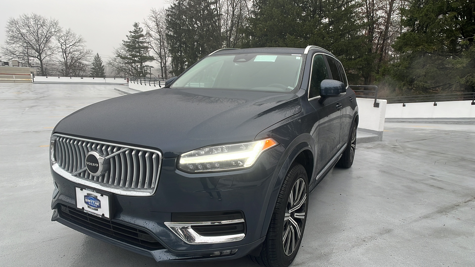 2025 Volvo XC90 B5 Core 1