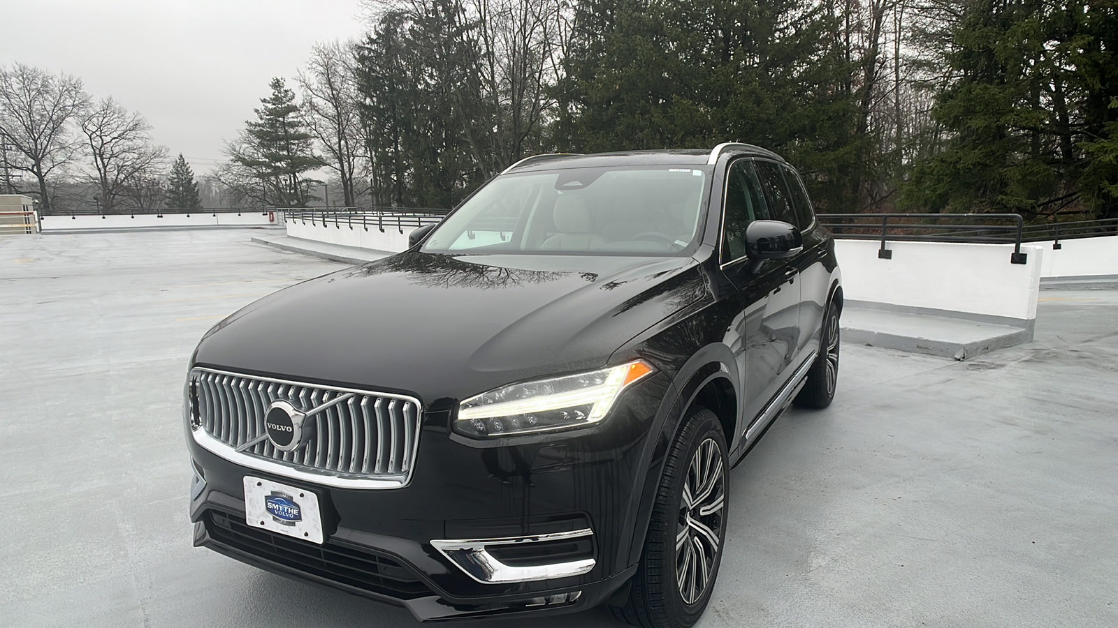 2025 Volvo XC90 B5 Core 1