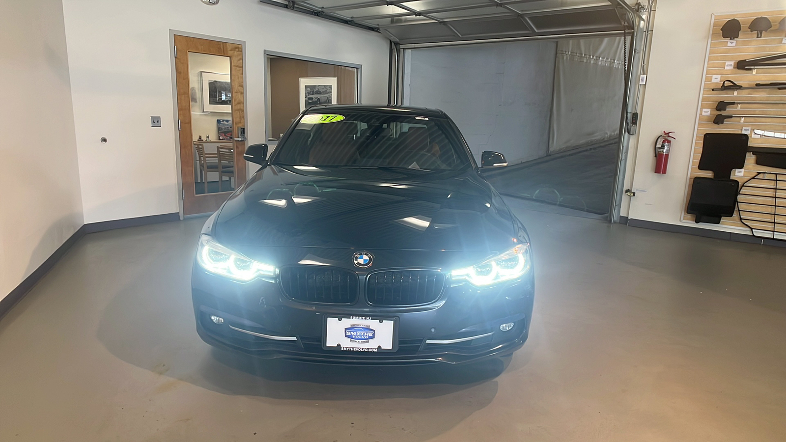 2017 BMW 3 Series 330i xDrive 1