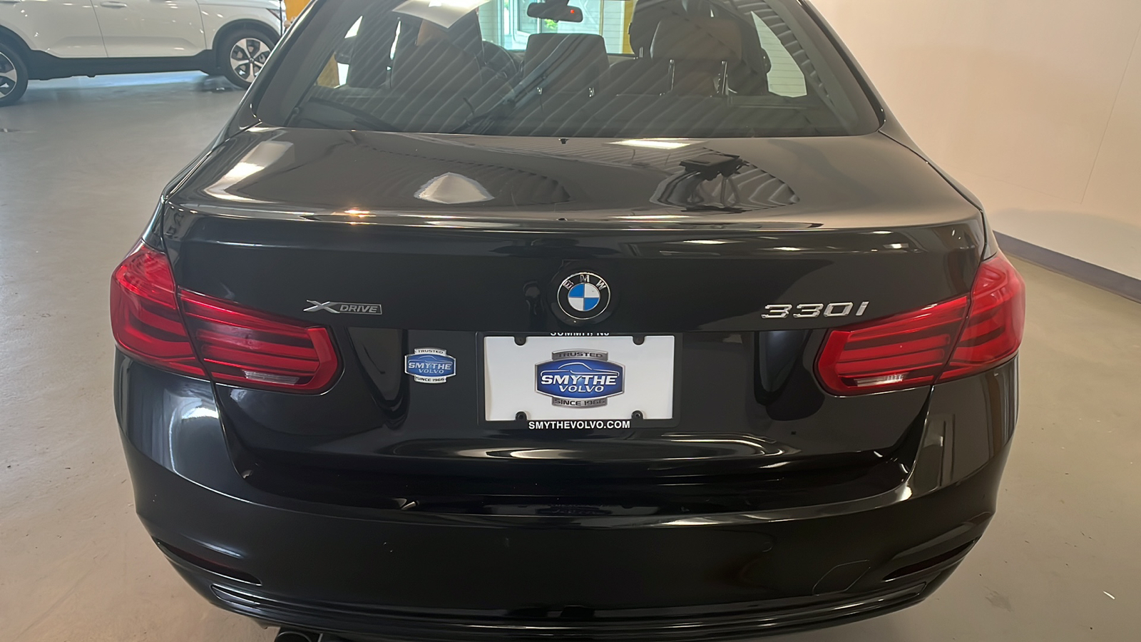 2017 BMW 3 Series 330i xDrive 4