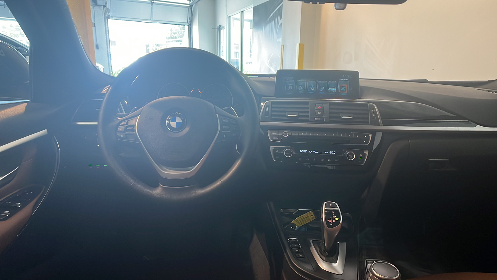 2017 BMW 3 Series 330i xDrive 9