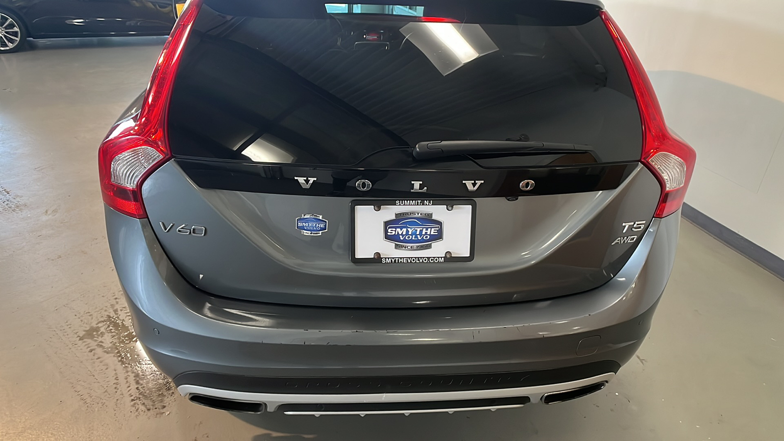 2018 Volvo V60 Cross Country T5 4