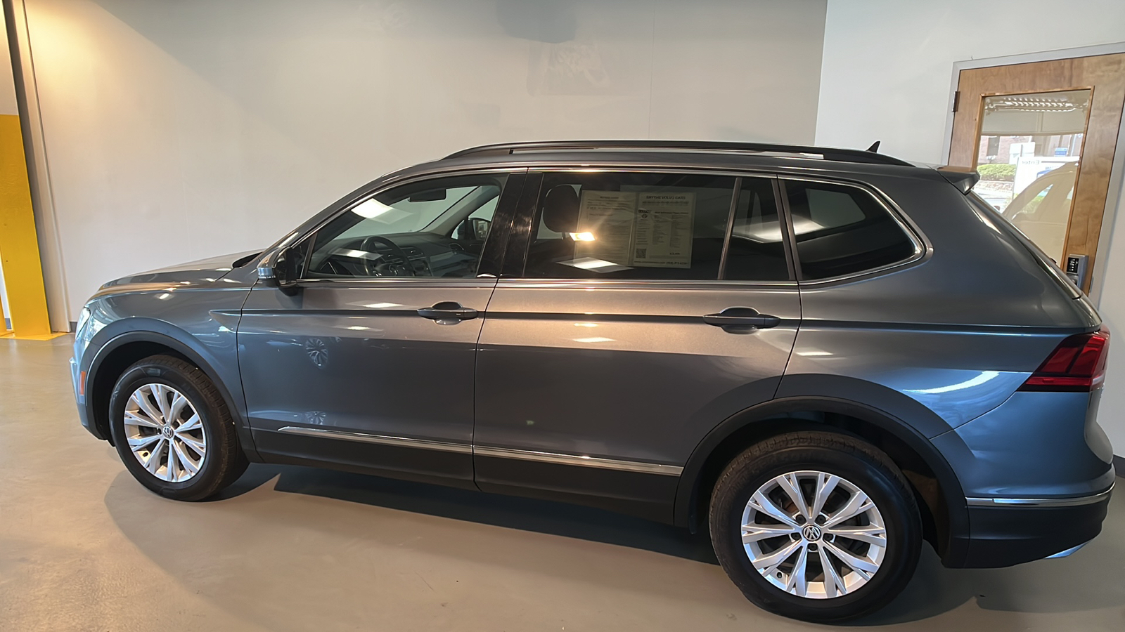 2018 Volkswagen Tiguan 2.0T SE 2