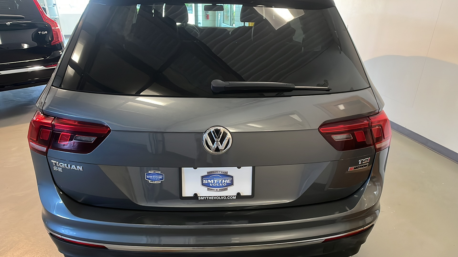 2018 Volkswagen Tiguan 2.0T SE 4