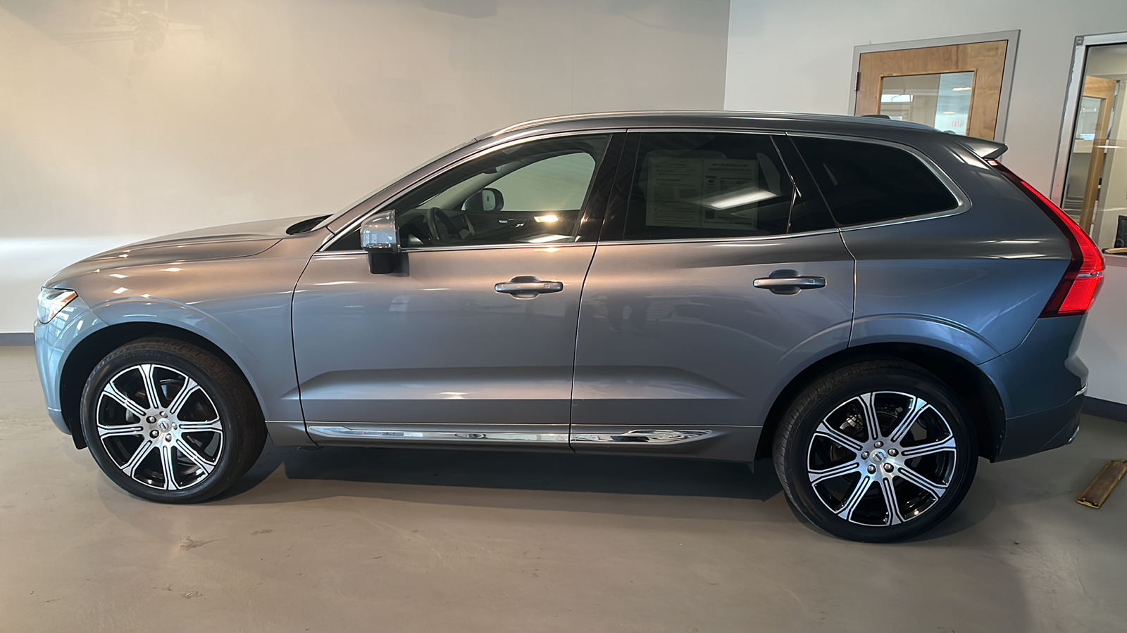 2021 Volvo XC60 T5 Inscription 2