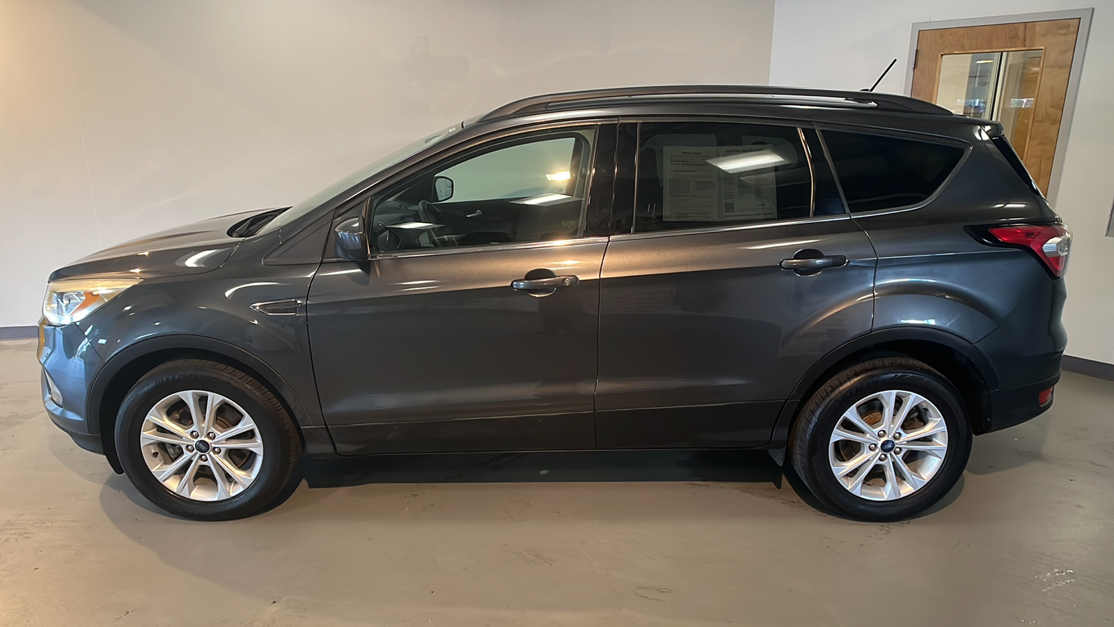 2018 Ford Escape SEL 2