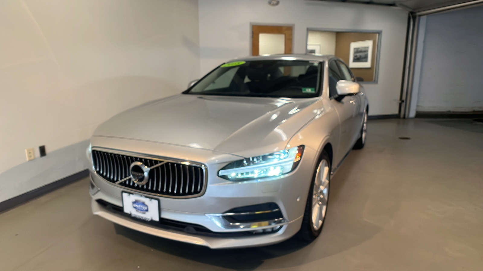 2018 Volvo S90 T6 Inscription 1