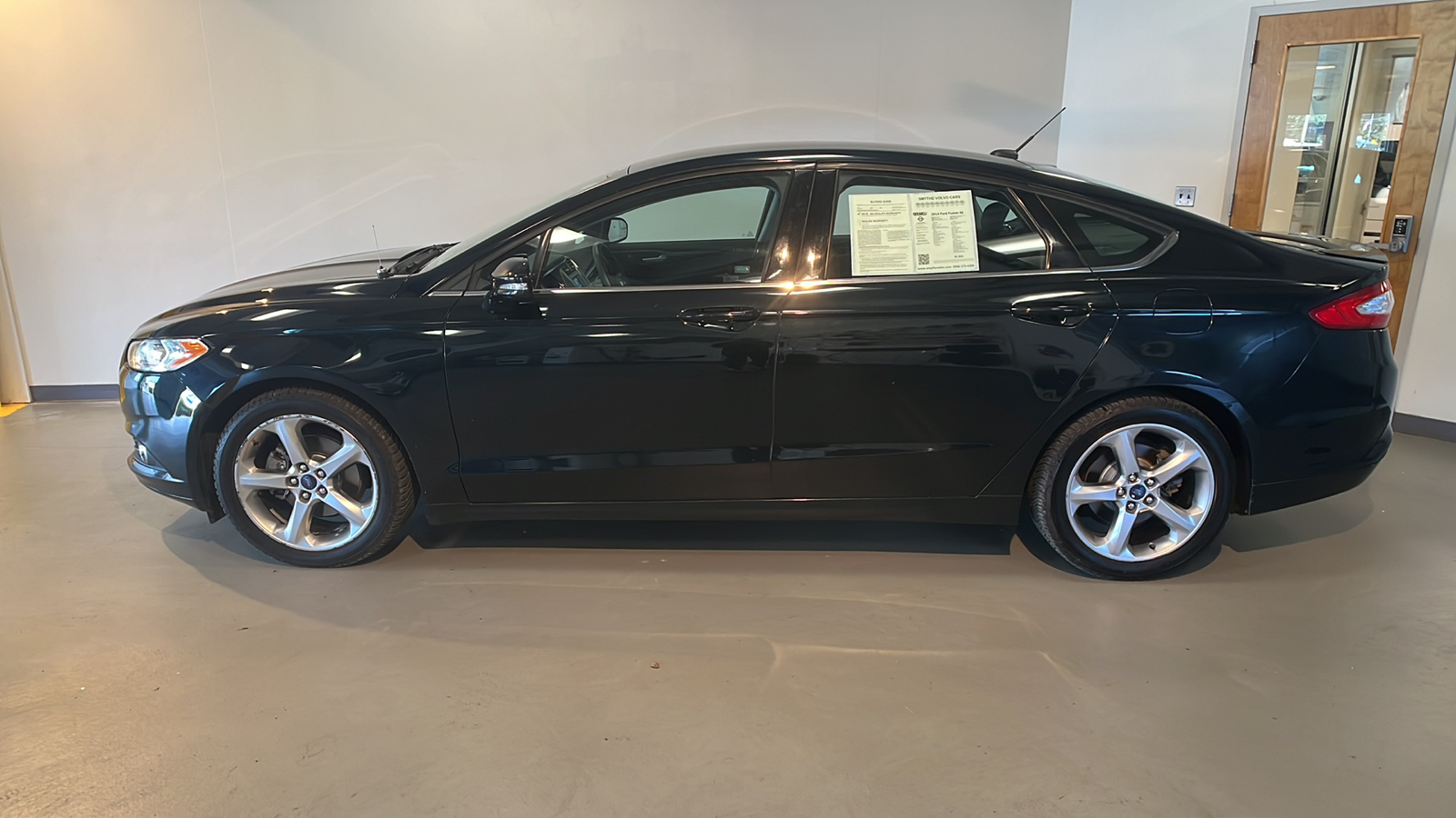 2014 Ford Fusion SE 2