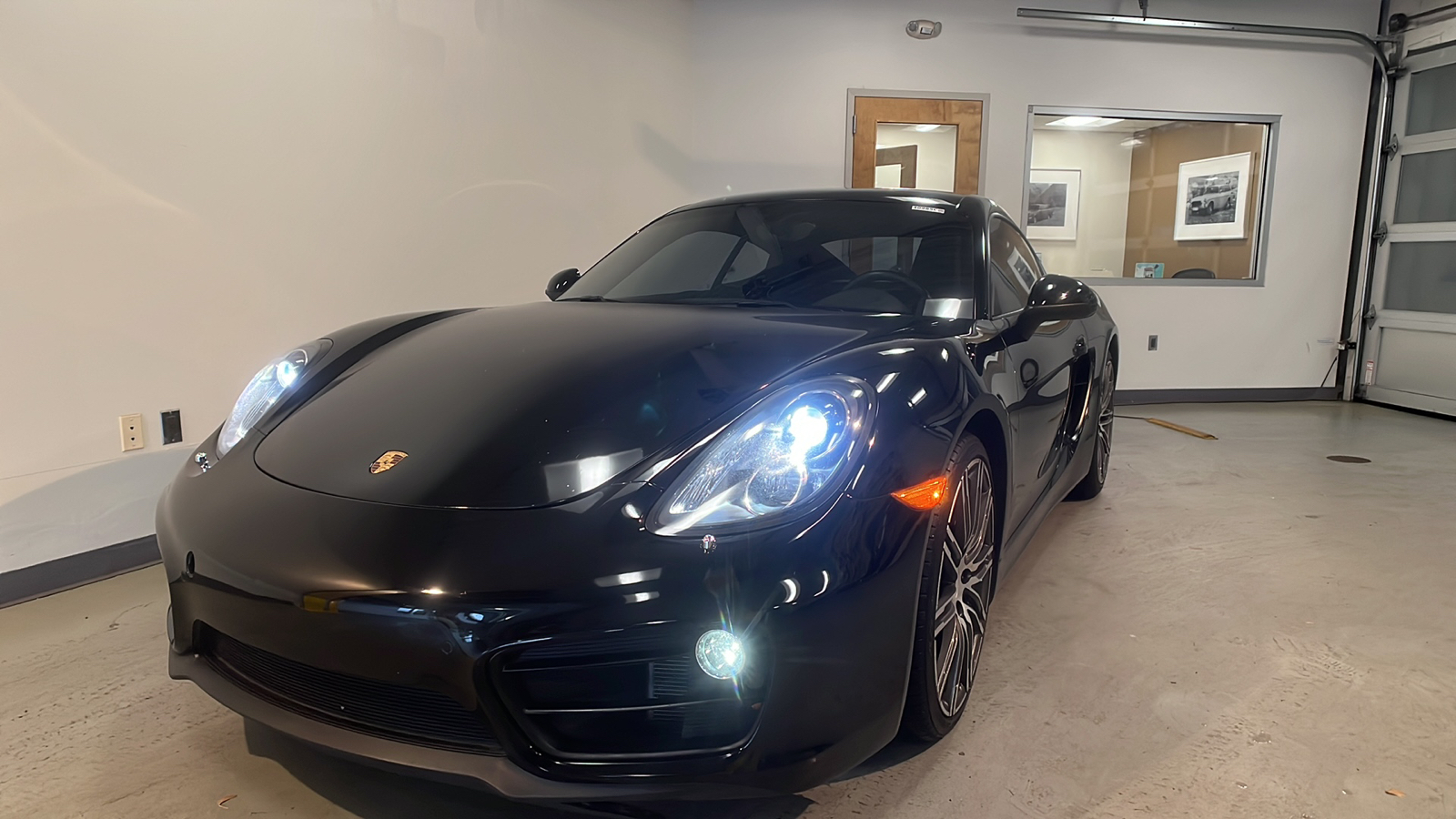 2016 Porsche Cayman Black Edition 1