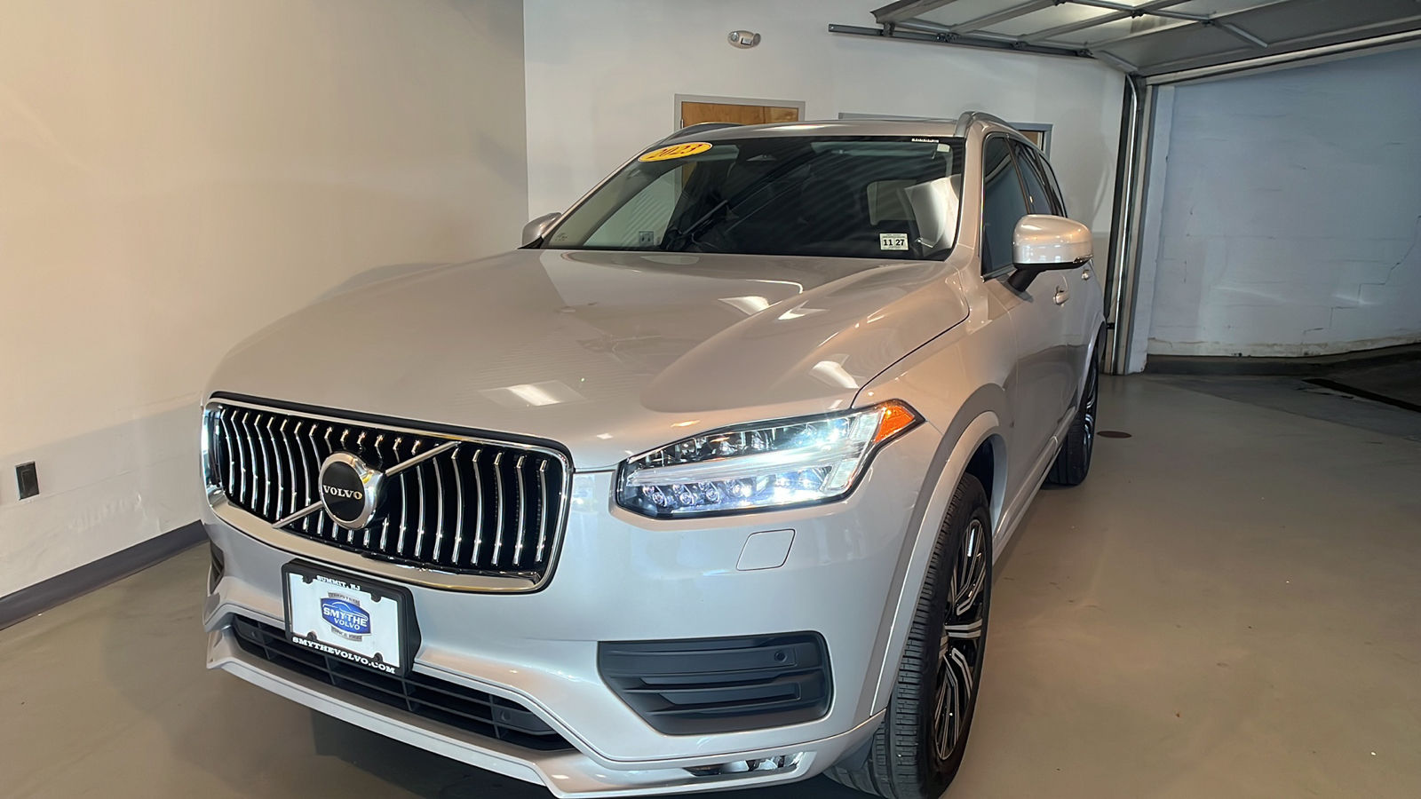 2023 Volvo XC90 B5 Core 1