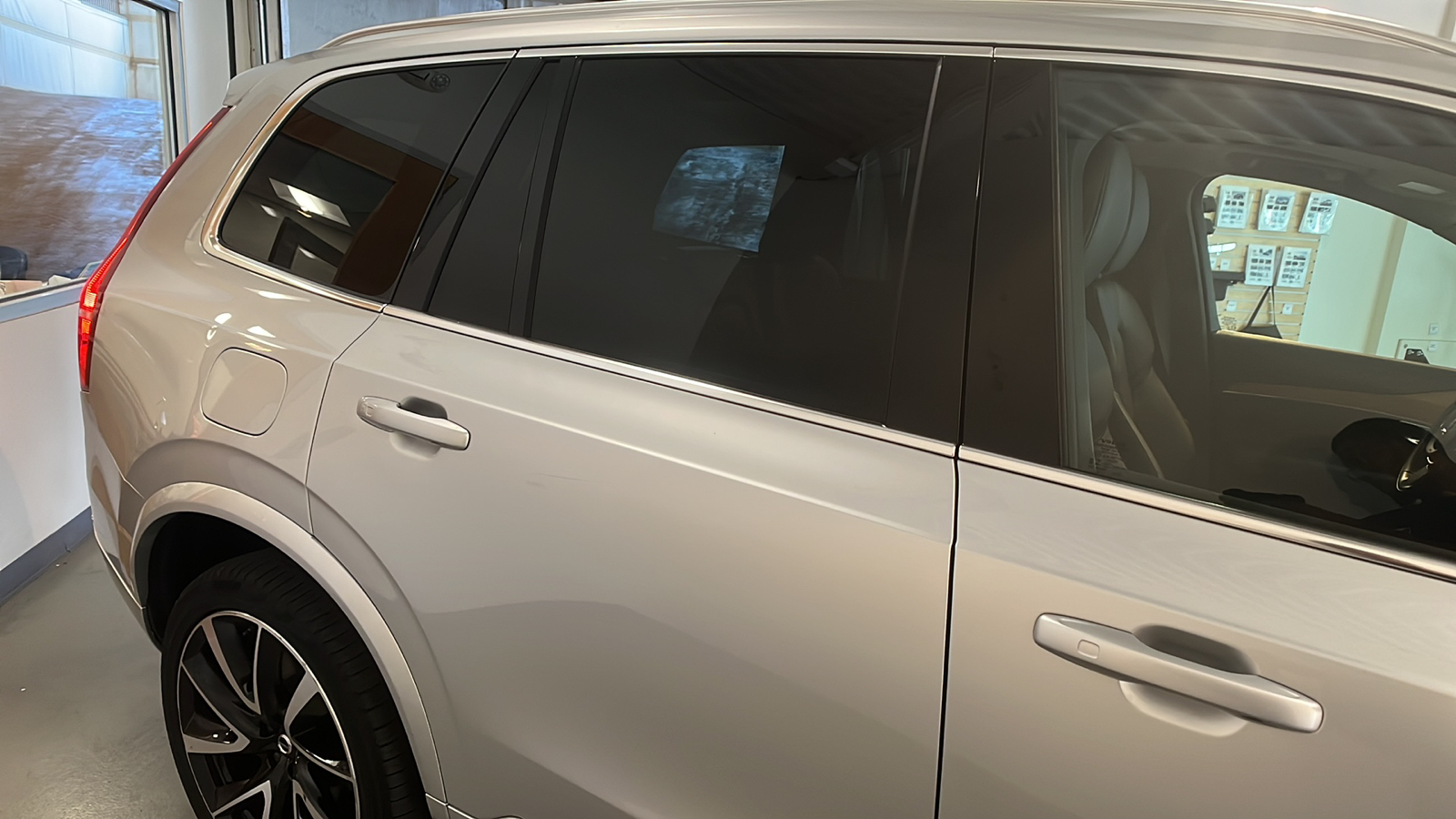 2022 Volvo XC90 Recharge Plug-In Hybrid T8 Inscription Expression 7 Passenger 8