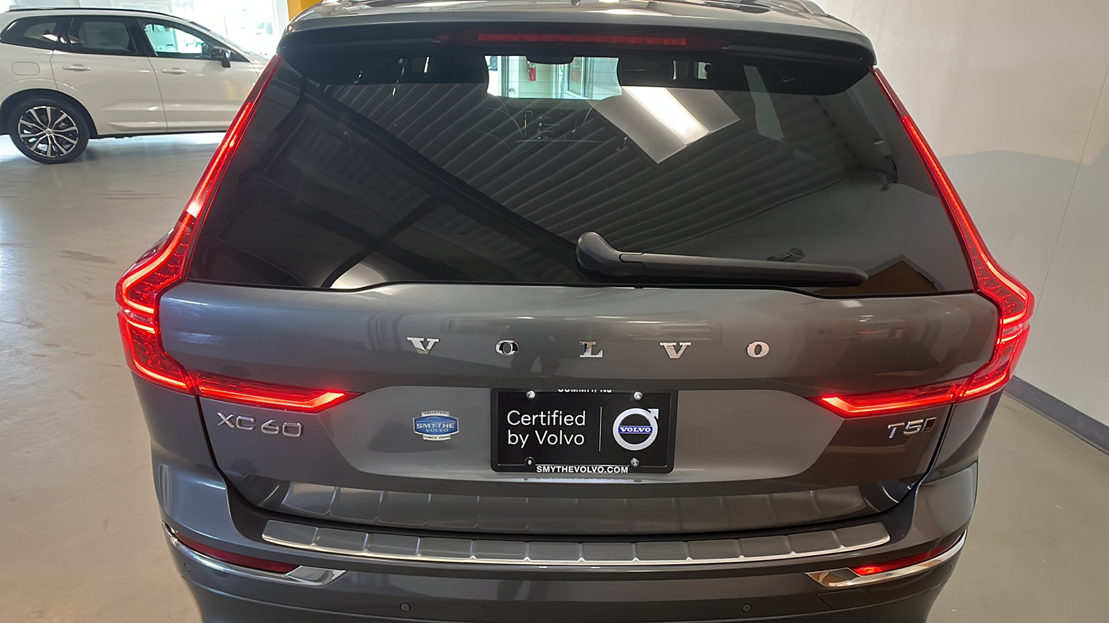 2021 Volvo XC60 T5 Inscription 4