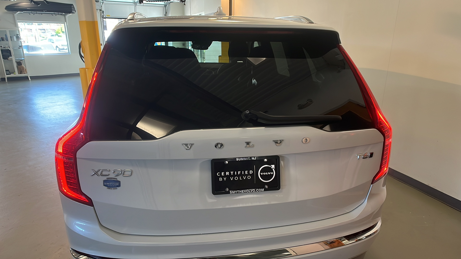 2022 Volvo XC90 T6 Inscription 4