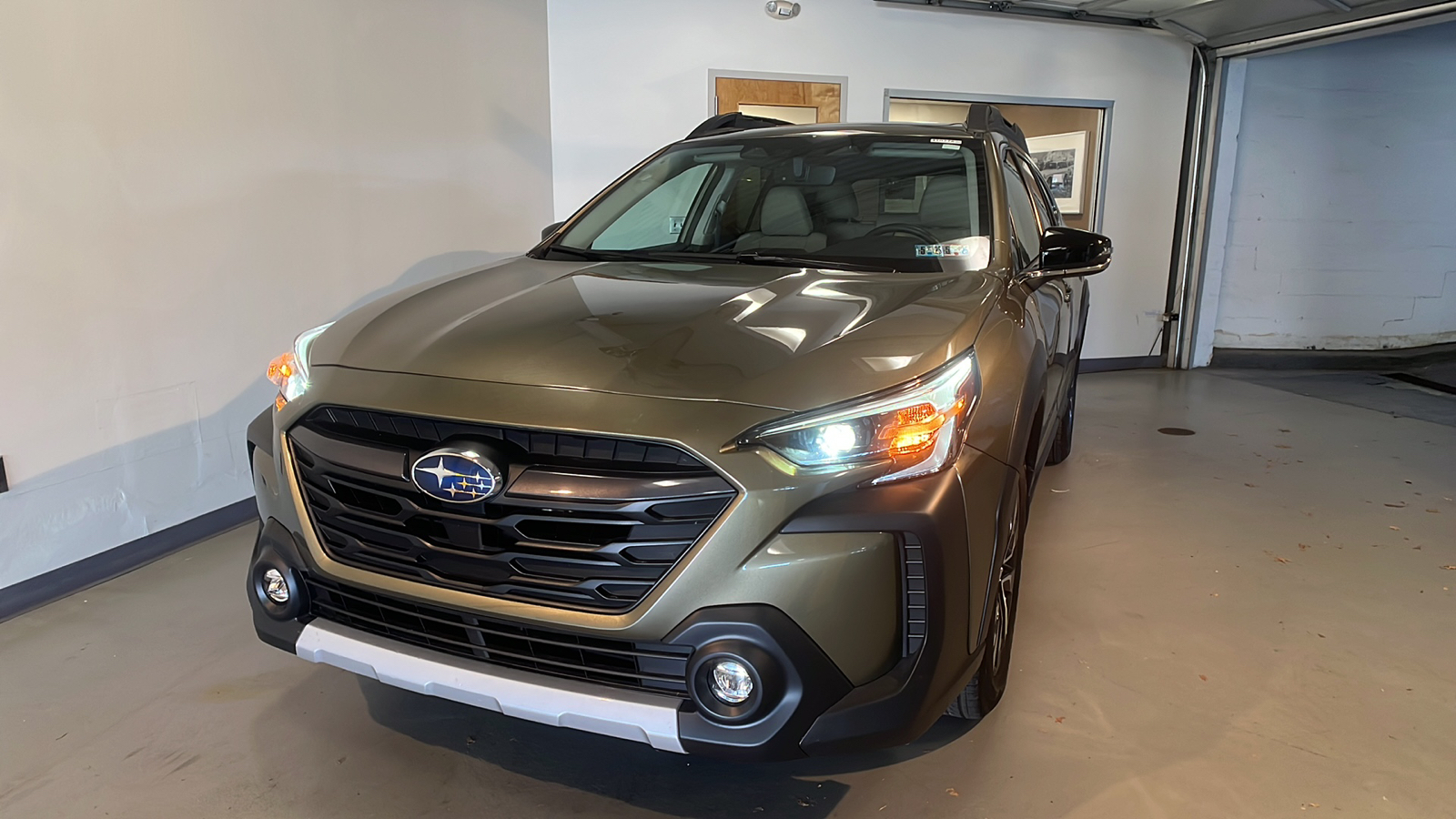 2023 Subaru Outback  1