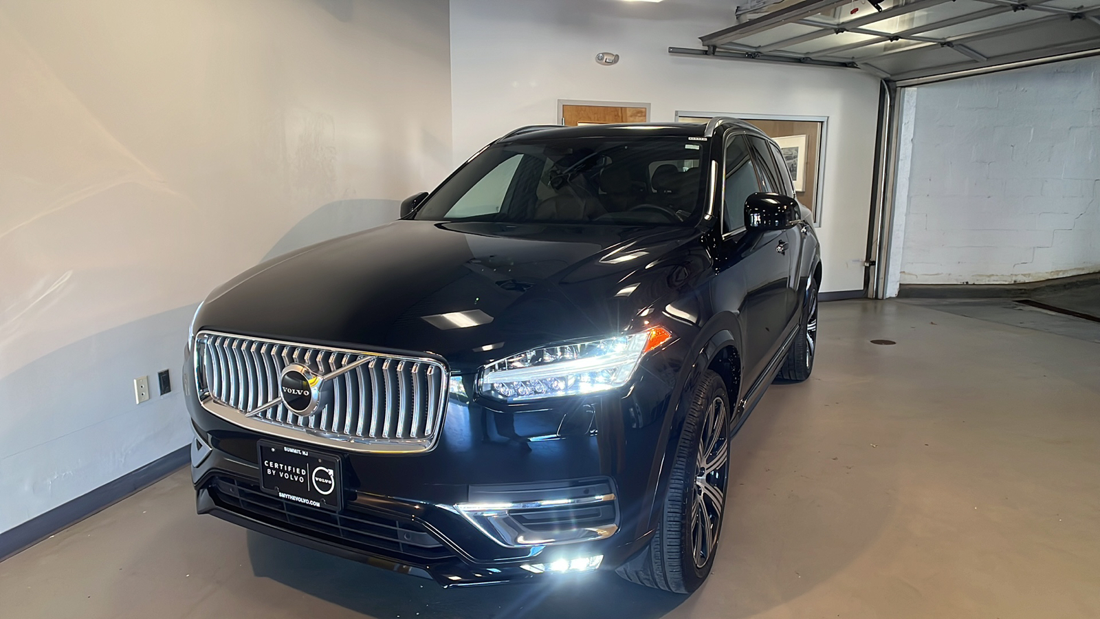 2022 Volvo XC90 T6 Inscription 1