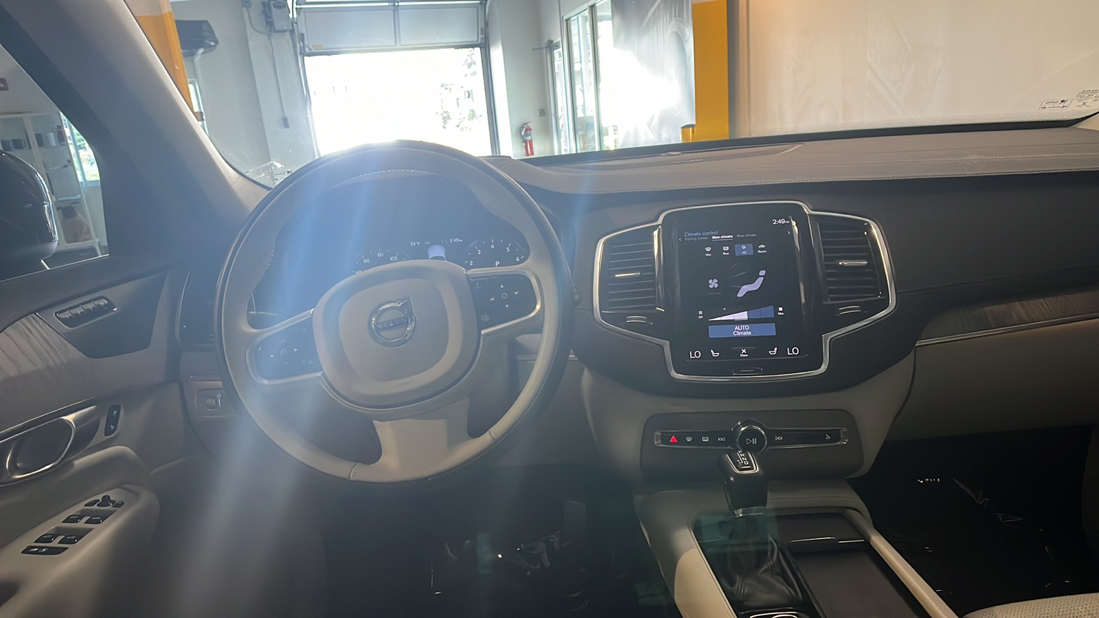 2022 Volvo XC90 T6 Inscription 10