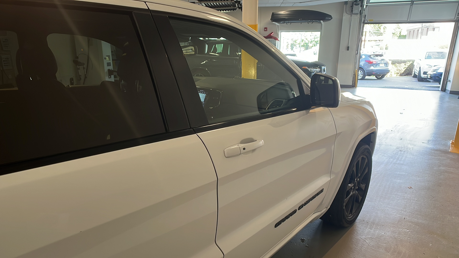 2019 Jeep Grand Cherokee Altitude 7