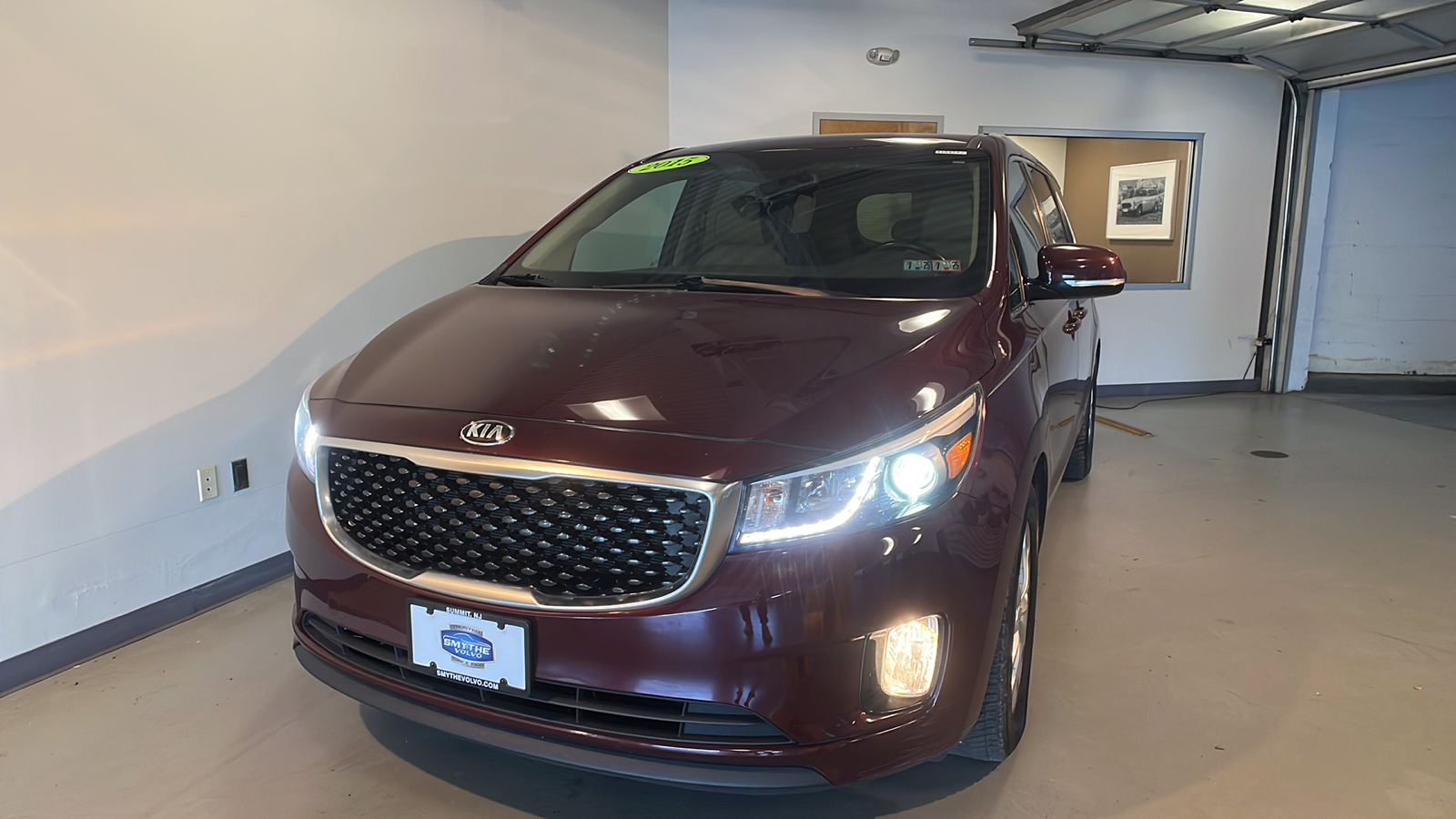 2015 Kia Sedona EX 1