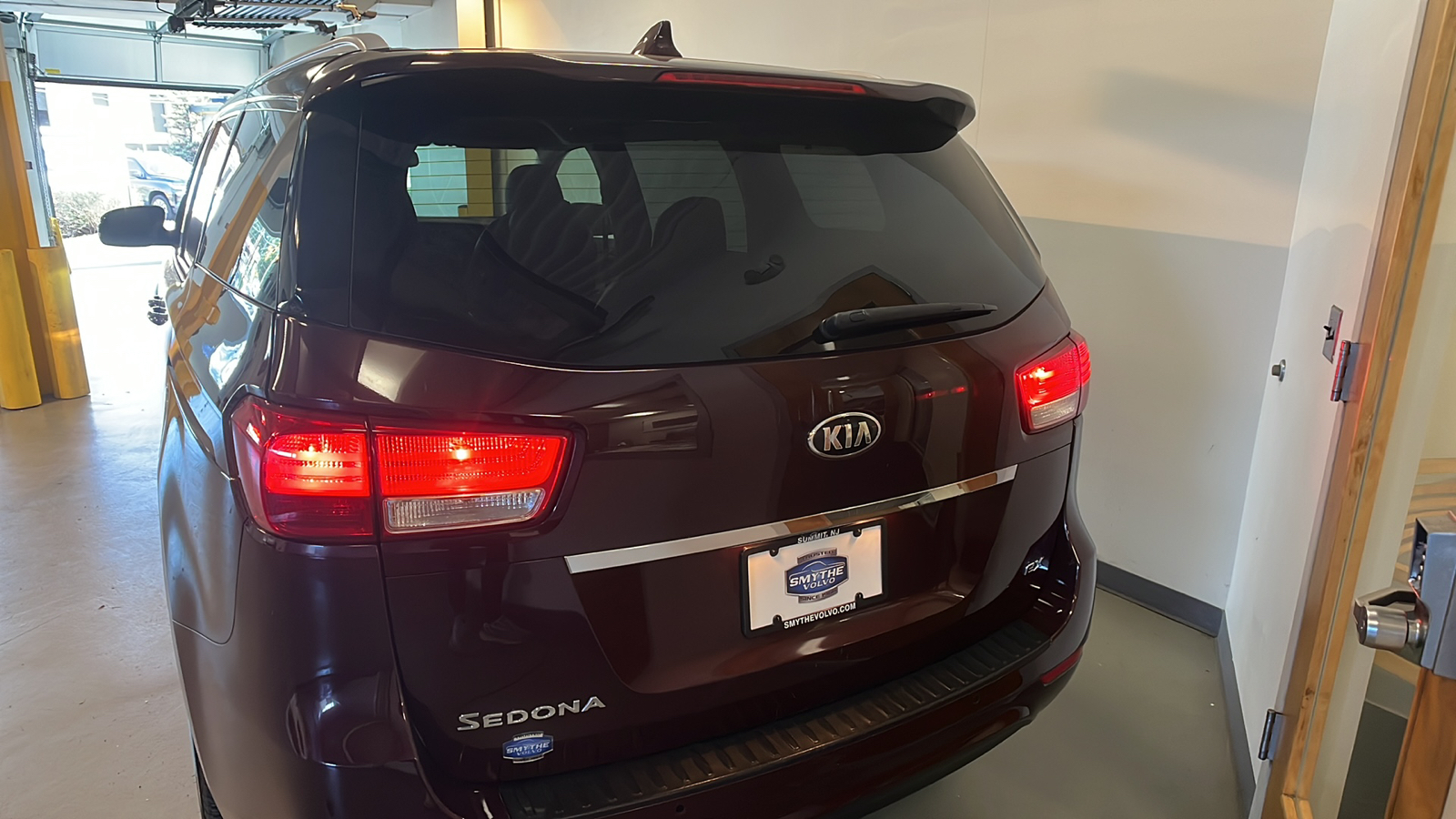 2015 Kia Sedona EX 4