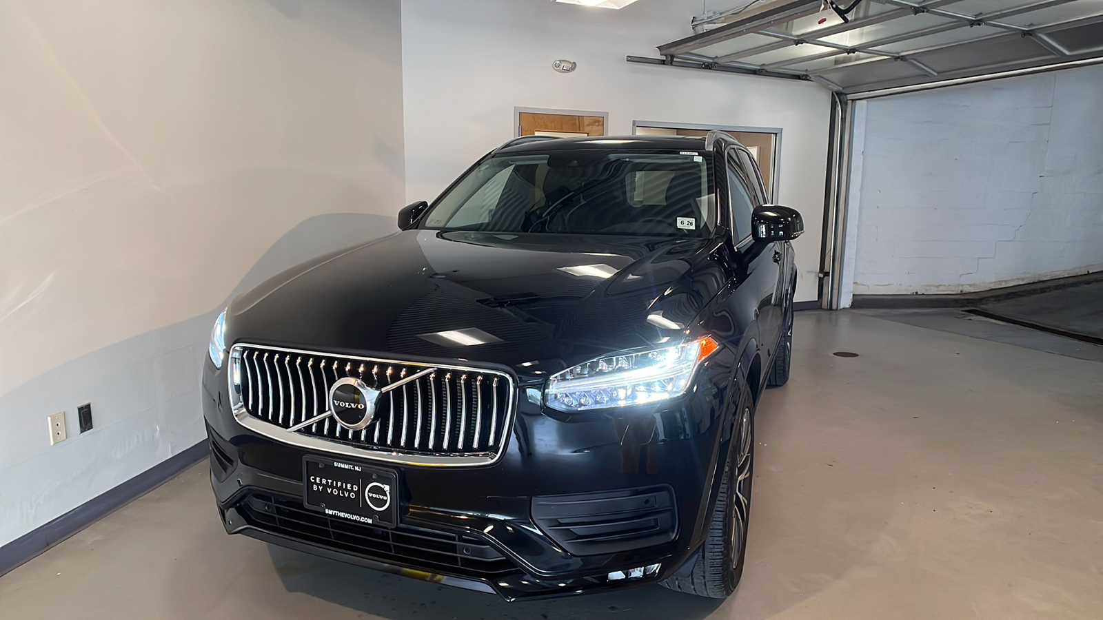 2021 Volvo XC90 T6 Momentum 1