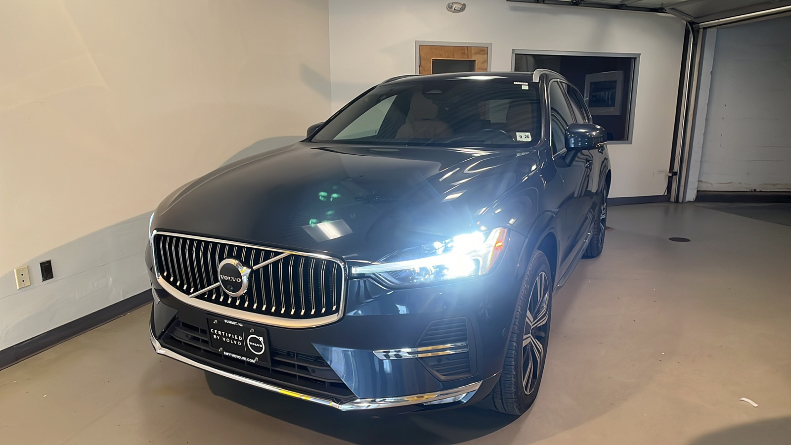 2022 Volvo XC60 B6 Inscription 1