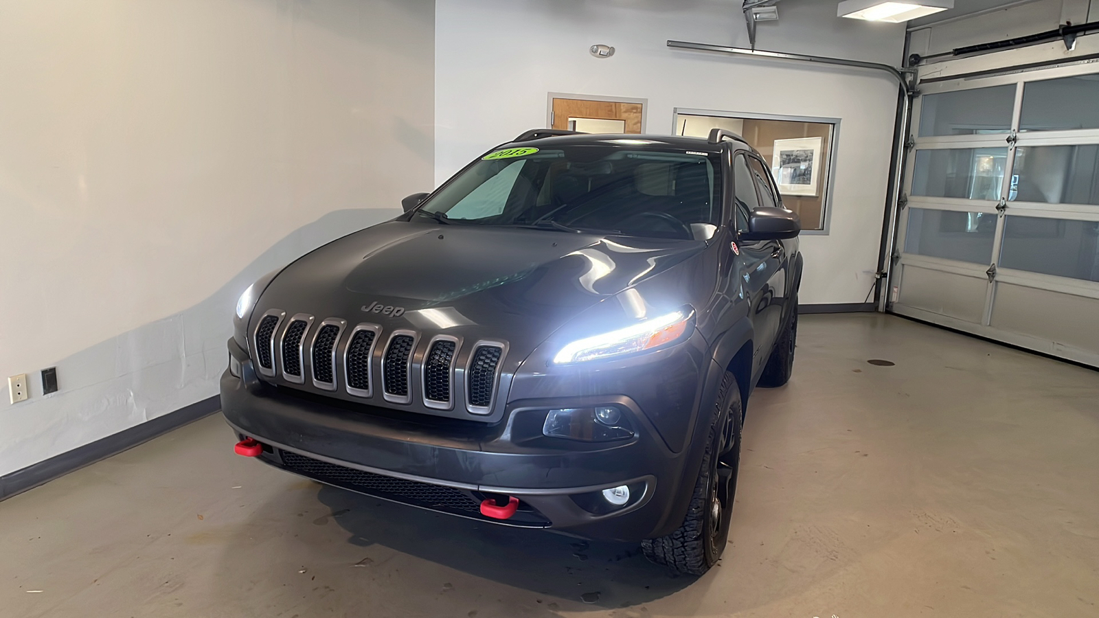 2015 Jeep Cherokee Trailhawk 1