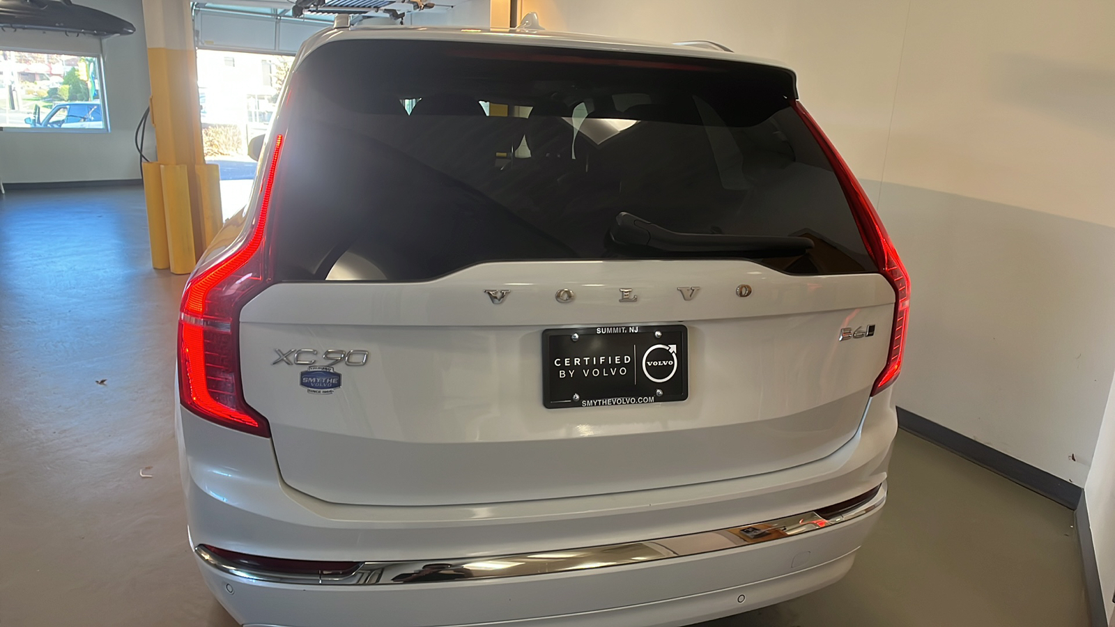 2023 Volvo XC90 B6 Plus 7-Seater 4