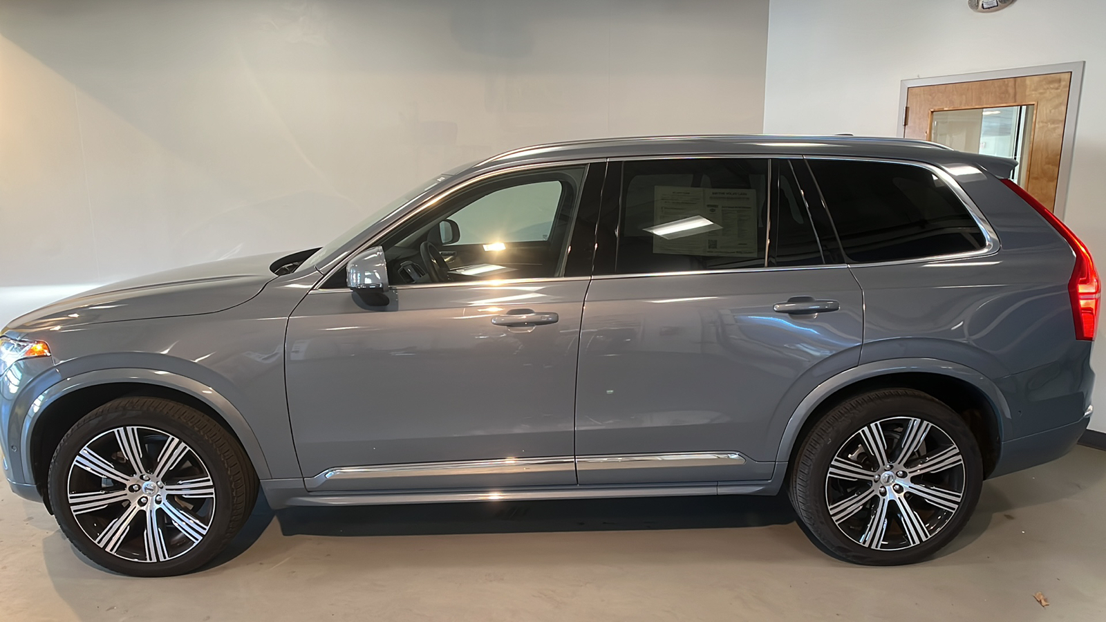 2023 Volvo XC90 Ultimate 2