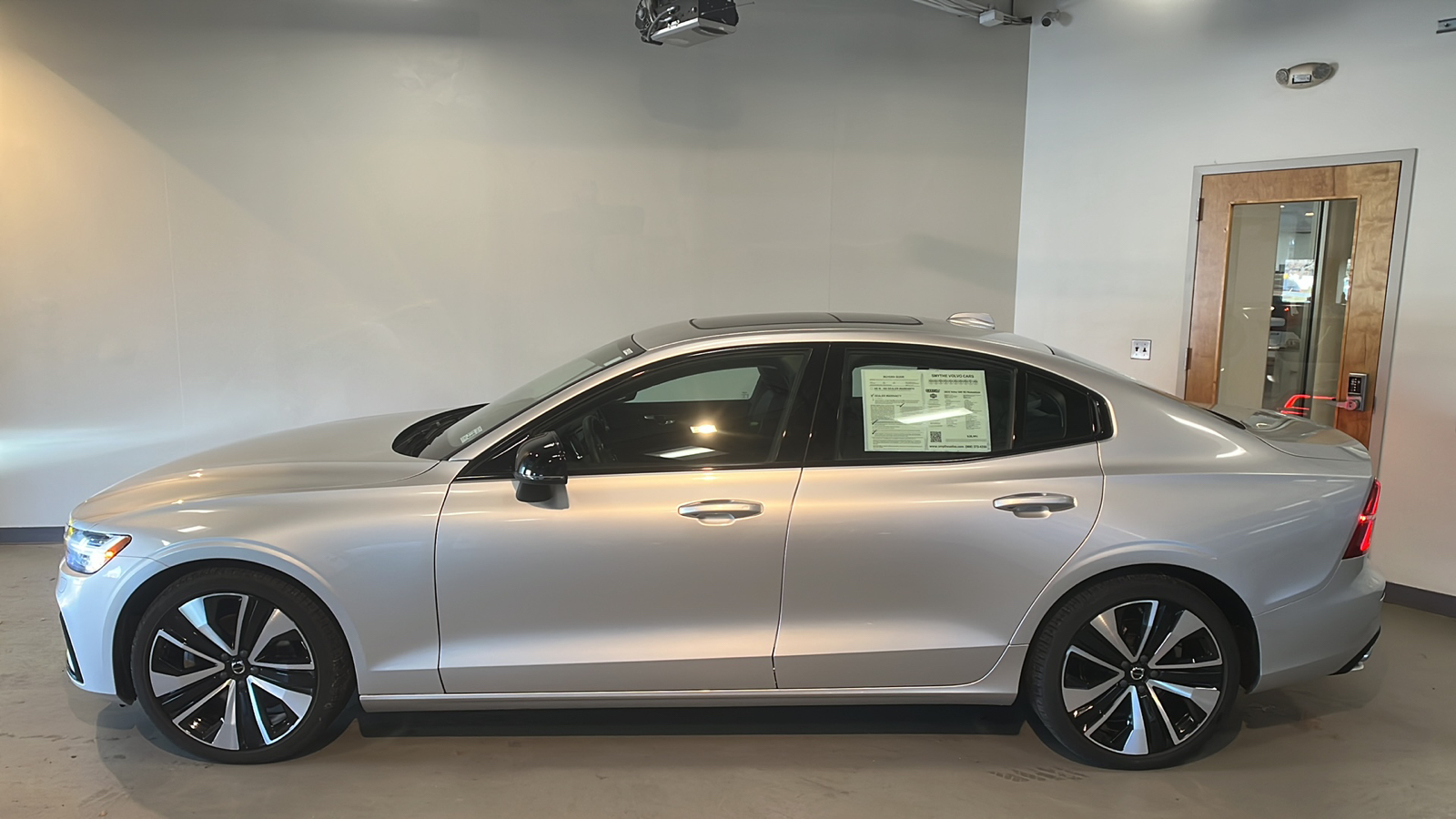 2022 Volvo S60 B5 Momentum 2