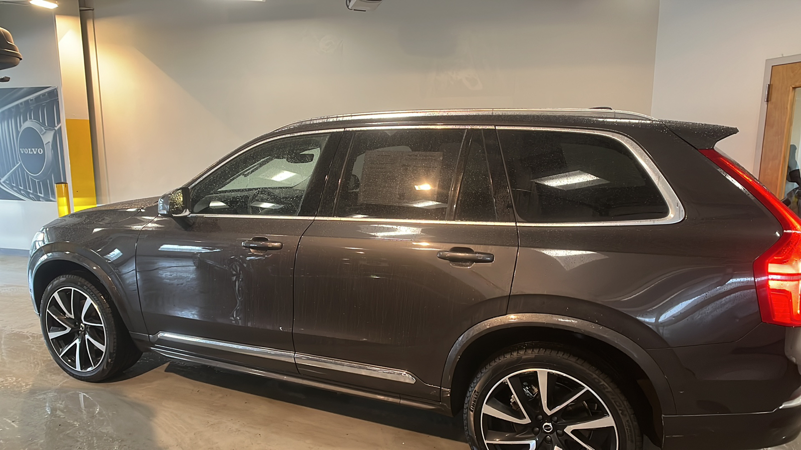 2024 Volvo XC90 B5 Plus 2