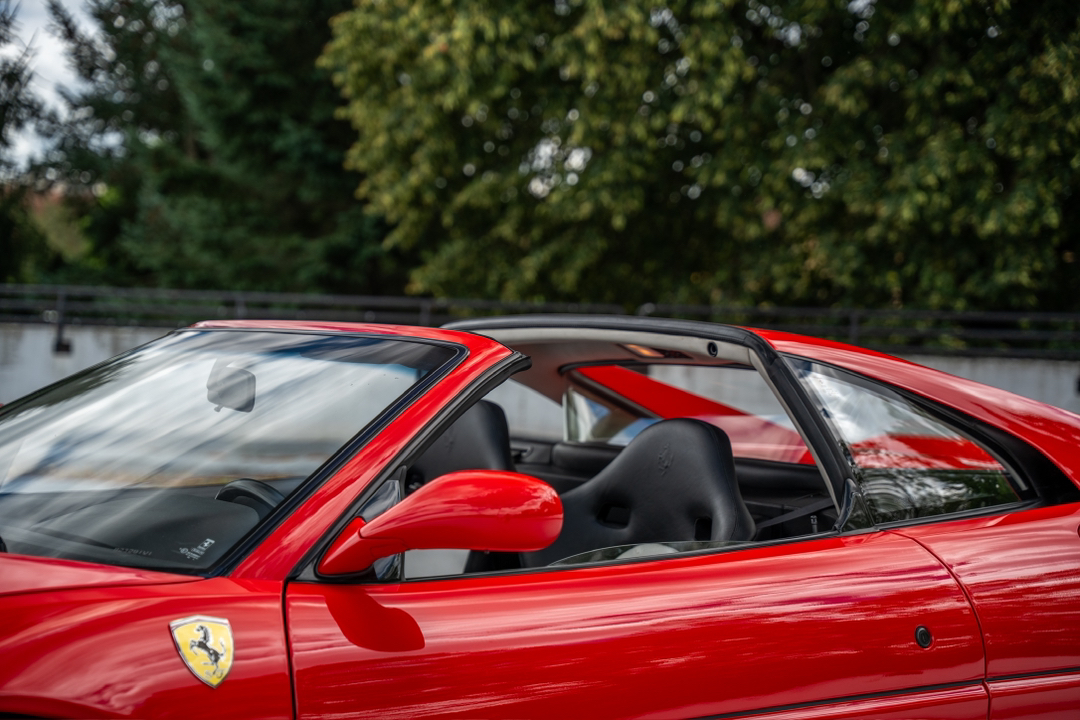 1997 Ferrari F355GTS  5