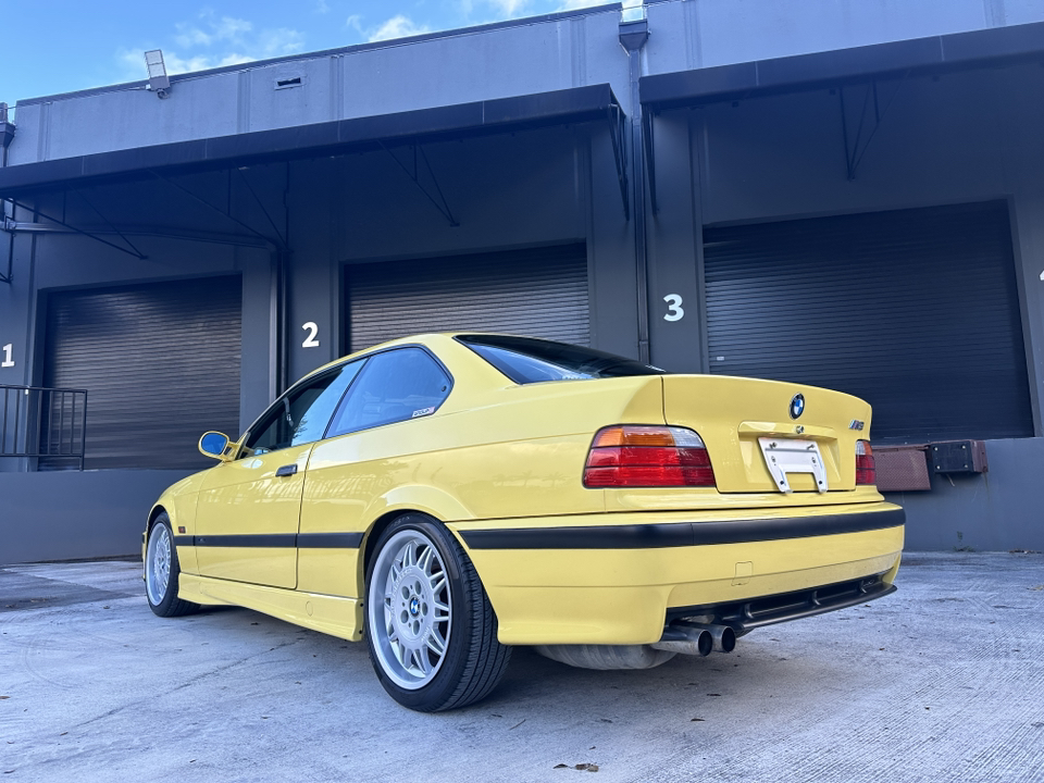 1994 Bmw M3  3