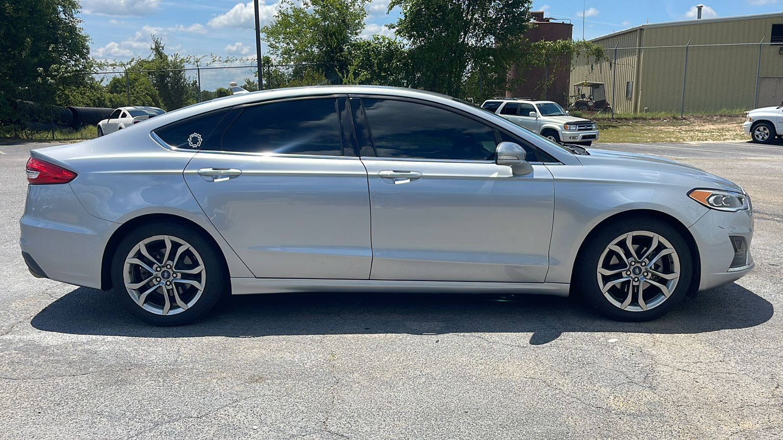 2020 Ford Fusion SEL 9