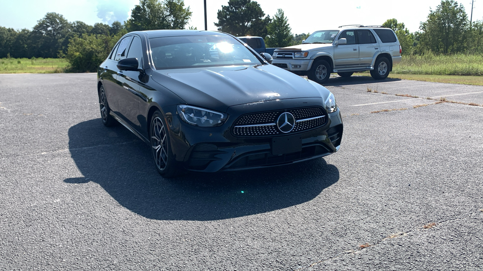 2022 Mercedes-Benz E-Class E 350 1