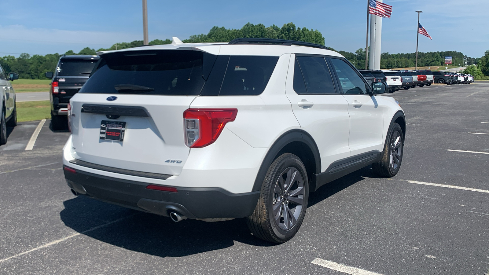 2024 Ford Explorer XLT 7